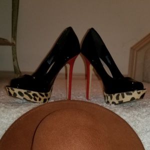 Steve Madden Black Patent